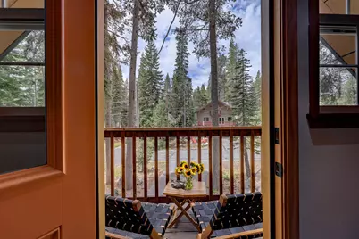 10185 Juniper Way, Soda Springs, CA 95728 - Photo 26
