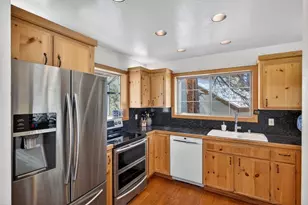 263 Basque, Truckee, CA 96161 - Photo 12
