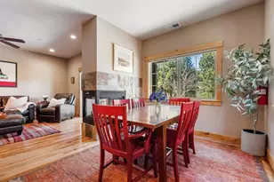 10183 Palisades Dr, Truckee, CA 96161 - Photo 4