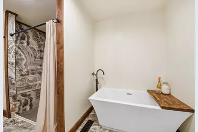 11596 Brook Lane, Truckee, CA 96161 - Photo 16