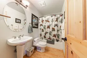 11448 Skislope Way, Truckee, CA 96161 - Photo 18
