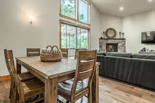 16138 SW Lance Dr, Truckee, CA 96161 - Photo 10