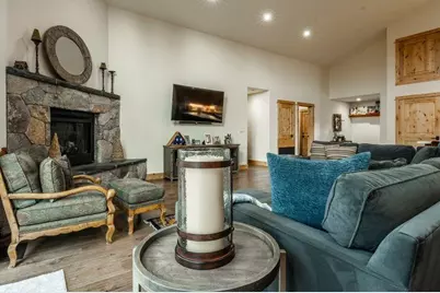 16138 SW Lance Drive, Truckee, CA 96161 - Photo 4