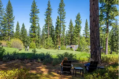377 James McIver, Truckee, CA 96161 - Photo 2