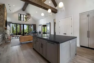377 James McIver, Truckee, CA 96161 - Photo 10