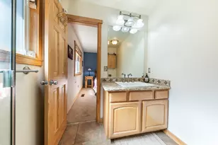 10666 Torrey Pine Rd, Truckee, CA 96161 - Photo 16