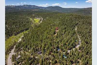 11483 Chamonix Road, Truckee, CA 96161 - Photo 12
