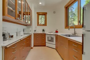 8282 Meeks Bay Ave, Tahoma, CA 96142 - Photo 10