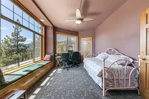 10310 Martis St, Truckee, CA 96161 - Photo 18