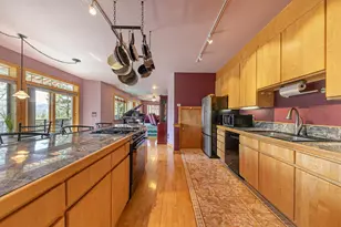 10310 Martis St, Truckee, CA 96161 - Photo 6