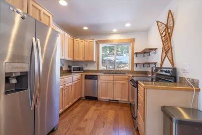 50638 Hemlock Court, Soda Springs, CA 95728 - Photo 8