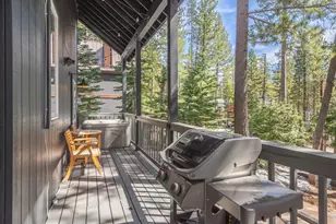 50638 Hemlock Ct, Soda Springs, CA 95728 - Photo 22