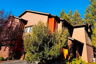11736 Hope Ct, Truckee, CA 96161 - Photo 2