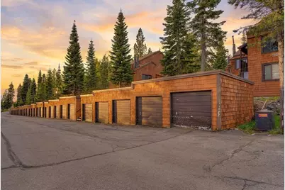 11685 Snowpeak Way #545, Truckee, CA 96161 - Photo 18