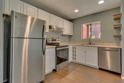 11685 Snowpeak Way #545, Truckee, CA 96161 - Photo 8