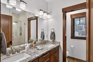 10173 Annies Loop, Truckee, CA 96161 - Photo 22