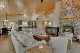 14313 Hansel Ave, Truckee, CA 96161 - Photo 2