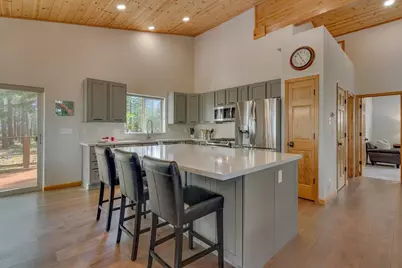14313 Hansel Avenue, Truckee, CA 96161 - Photo 6