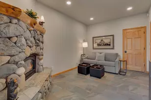 14313 Hansel Ave, Truckee, CA 96161 - Photo 16