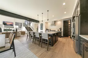 10256 Modane Pl, Truckee, CA 96161 - Photo 10
