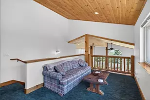 10983 Beacon Rd, Truckee, CA 96161 - Photo 12