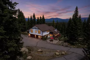 10983 Beacon Rd, Truckee, CA 96161 - Photo 2