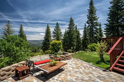 10983 Beacon Road, Truckee, CA 96161 - Photo 24