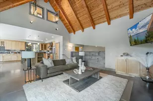 10795 Passage Pl, Truckee, CA 96161 - Photo 6