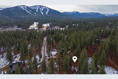 7540 Lahontan Drive, Truckee, CA 96161 - Photo 10
