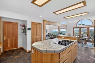 12276 Skislope Way, Truckee, CA 96161 - Photo 14