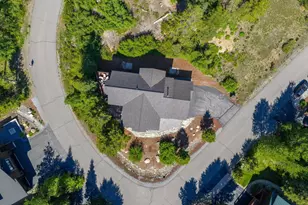 16225 Pine Ct, Truckee, CA 96161 - Photo 26