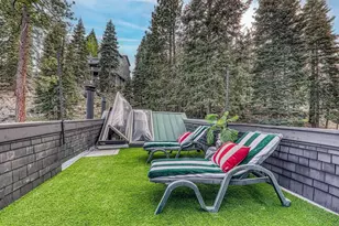 10594 Snowshoe Cir, Truckee, CA 96161 - Photo 14