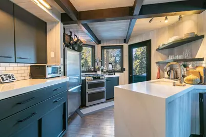 10594 Snowshoe Circle, Truckee, CA 96161 - Photo 4