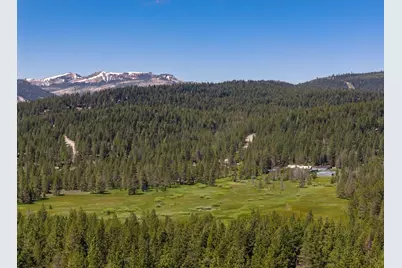 11917 Sitzmark Way, Truckee, CA 96161 - Photo 24