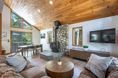 11917 Sitzmark Way, Truckee, CA 96161 - Photo 2