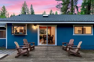 10895 Jeffrey Pine Rd, Truckee, CA 96161 - Photo 4