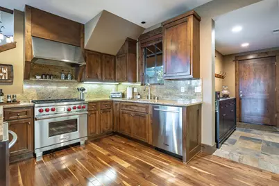 12498 Villa Court #11, Truckee, CA 96161 - Photo 14