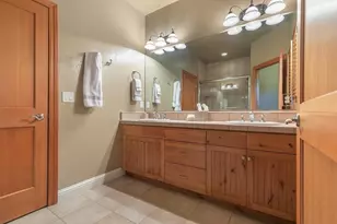 11855 Hope Ct, Truckee, CA 96161 - Photo 22