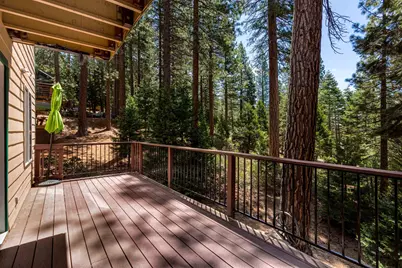 8800 Loch Levon Avenue, Kings Beach, CA 96143 - Photo 20