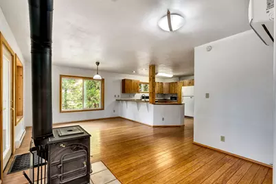 8800 Loch Levon Avenue, Kings Beach, CA 96143 - Photo 6