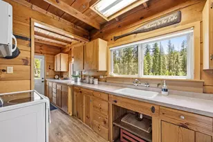 51498 Red Fir Dr, Soda Springs, CA 95728 - Photo 8