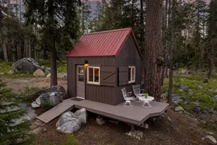 51498 Red Fir Dr, Soda Springs, CA 95728 - Photo 14
