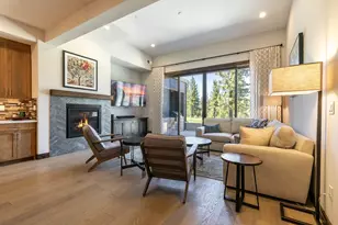 10109 Corrie Ct, Truckee, CA 96161 - Photo 12