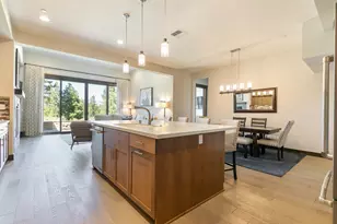 10109 Corrie Ct, Truckee, CA 96161 - Photo 10
