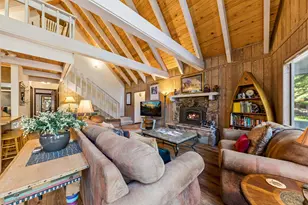 11933 Chamonix Rd, Truckee, CA 96161 - Photo 6