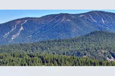 11933 Chamonix Road, Truckee, CA 96161 - Photo 26