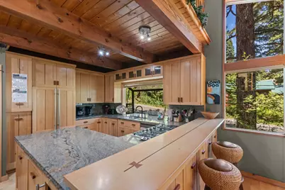 10871 Silver Fir Drive, Truckee, CA 96161 - Photo 8