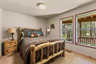 10871 Silver Fir Dr, Truckee, CA 96161 - Photo 20