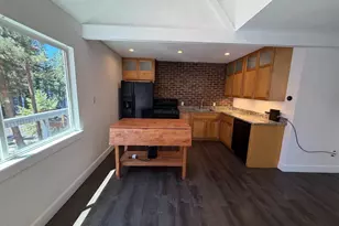 14540 Donner Pass Rd, Truckee, CA 96161 - Photo 26