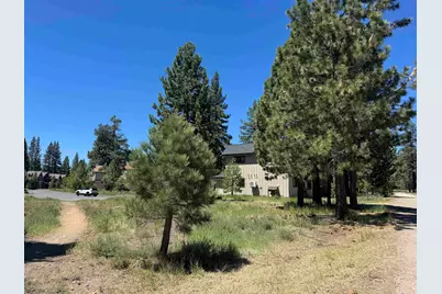 11372 Saddleback Drive, Truckee, CA 96161 - Photo 2